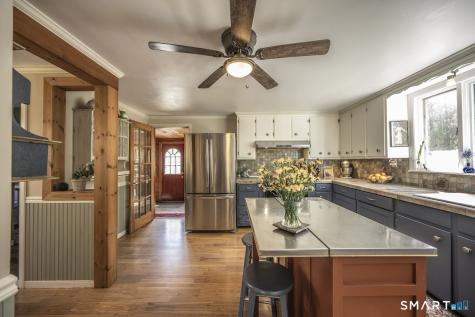 53 Cedar Street Middlefield CT 06481