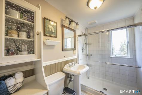 53 Cedar Street Middlefield CT 06481