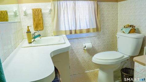 78 West District Road Farmington CT 06085