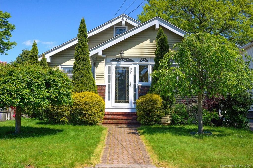 62 Fennbrook Road West Hartford CT 06119