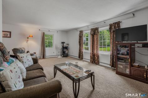 28 Adams Drive Norwich CT 06360