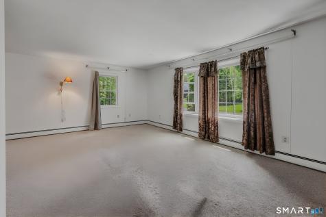 28 Adams Drive Norwich CT 06360