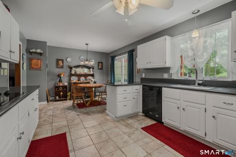 28 Adams Drive Norwich CT 06360