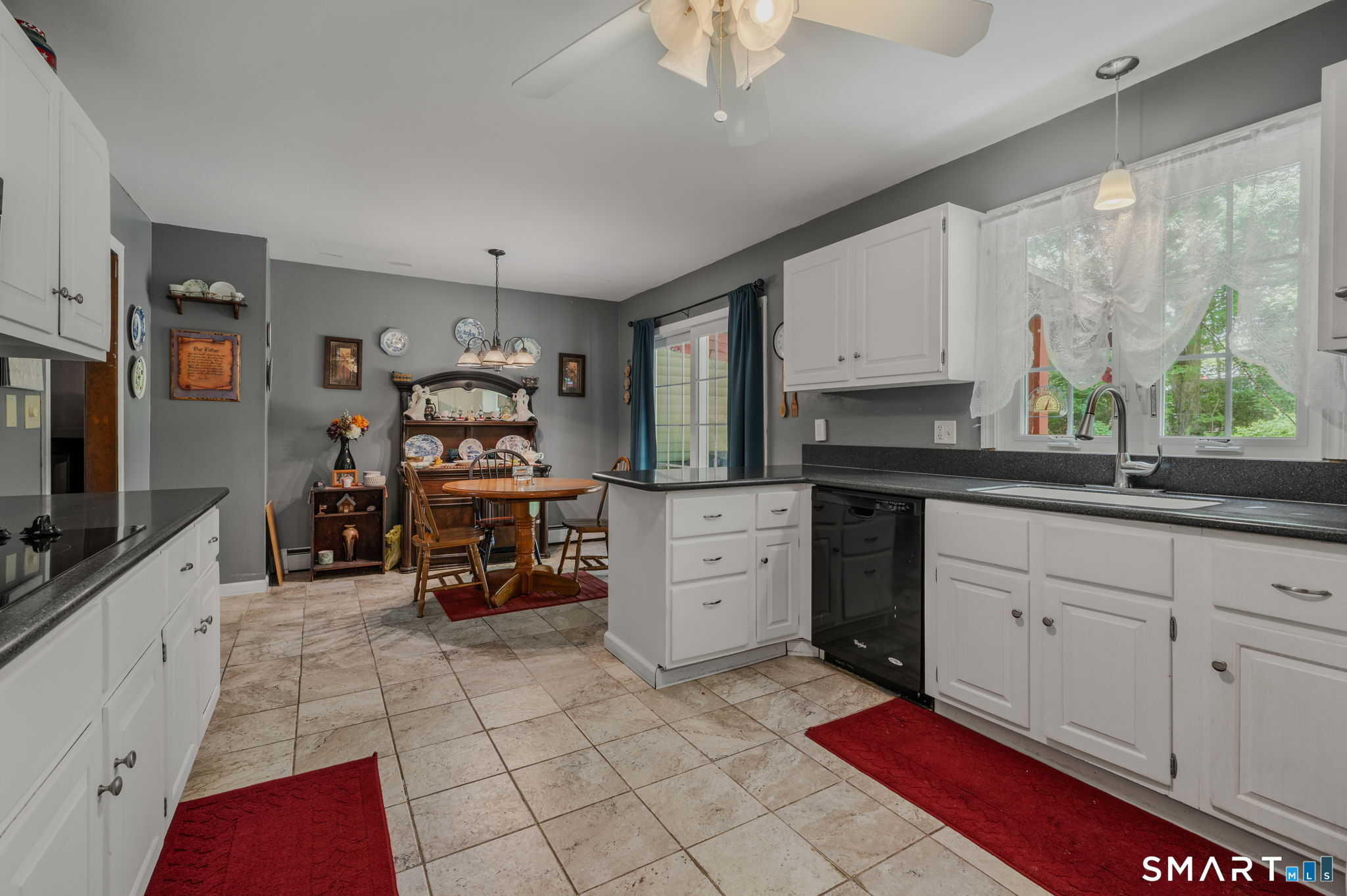 28 Adams Drive Norwich CT 06360