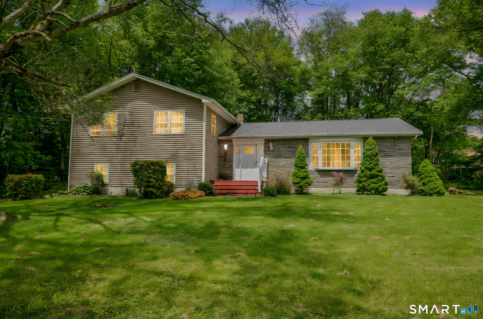 28 Adams Drive Norwich CT 06360