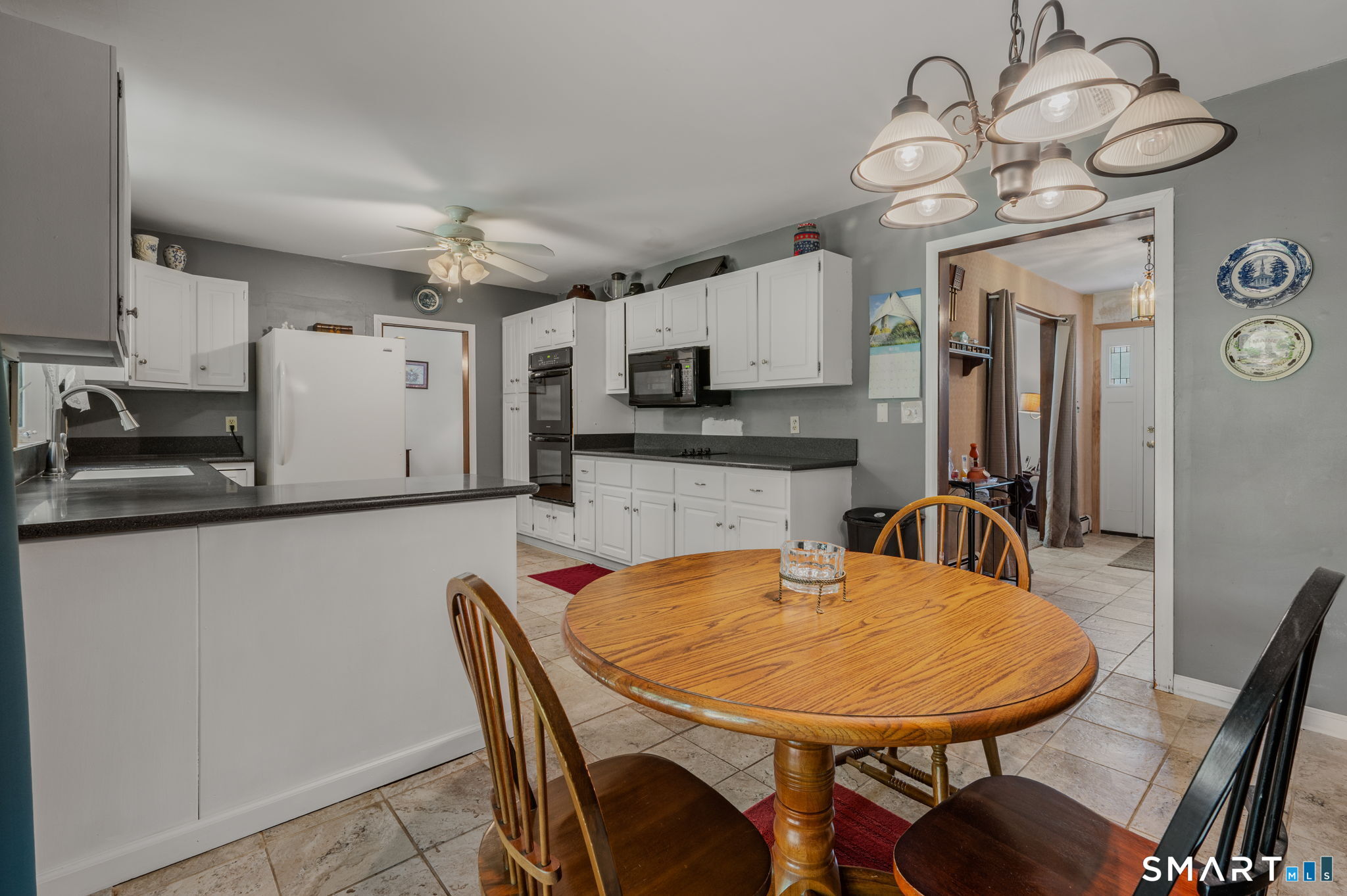 28 Adams Drive Norwich CT 06360