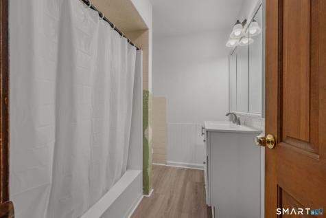 28 Adams Drive Norwich CT 06360