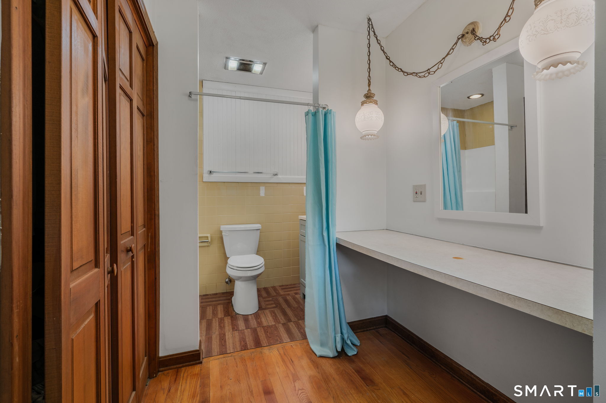 28 Adams Drive Norwich CT 06360