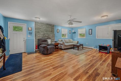 28 Adams Drive Norwich CT 06360