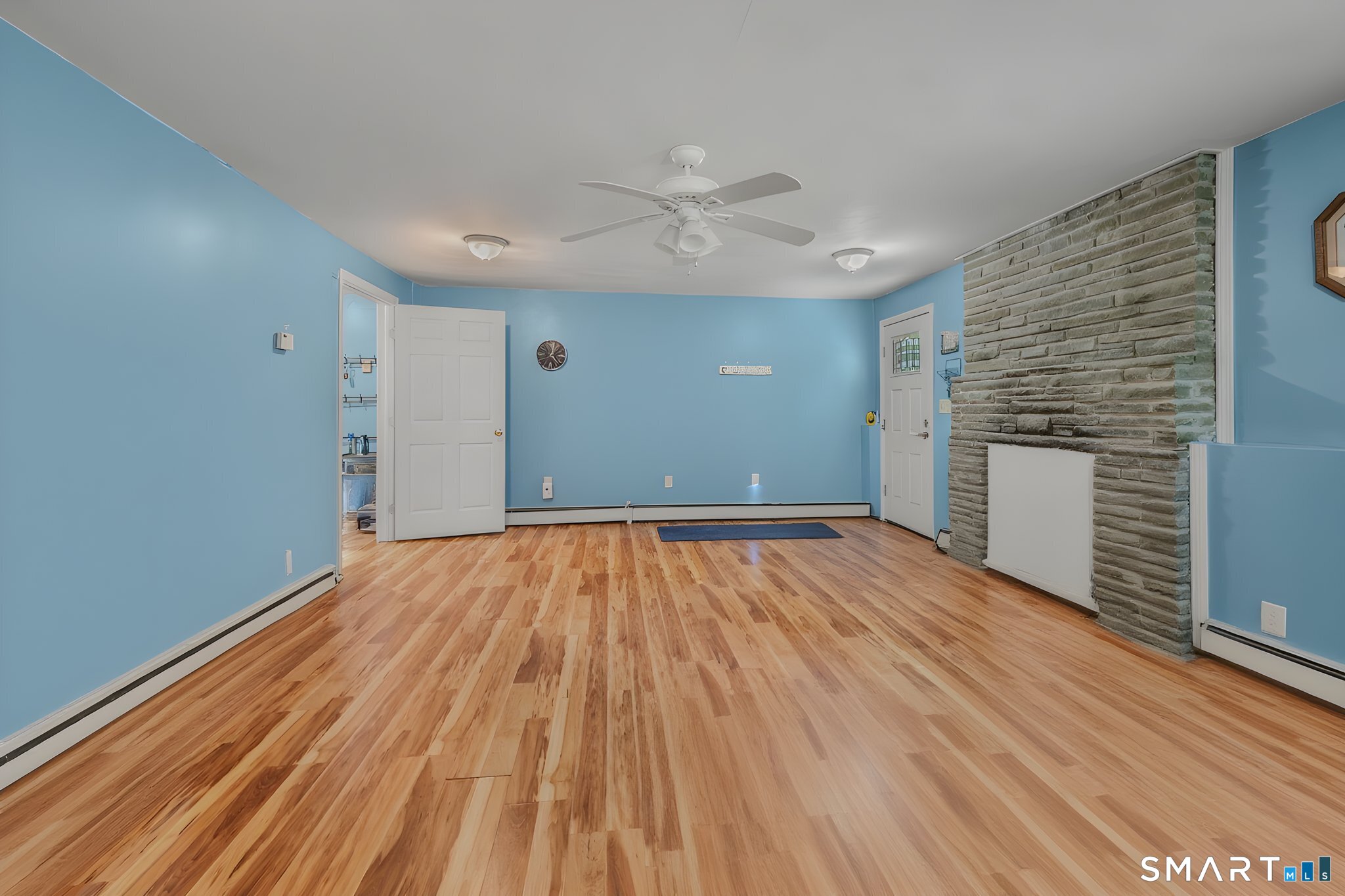 28 Adams Drive Norwich CT 06360