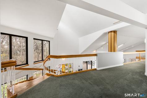 25 Surrey Drive Cheshire CT 06410