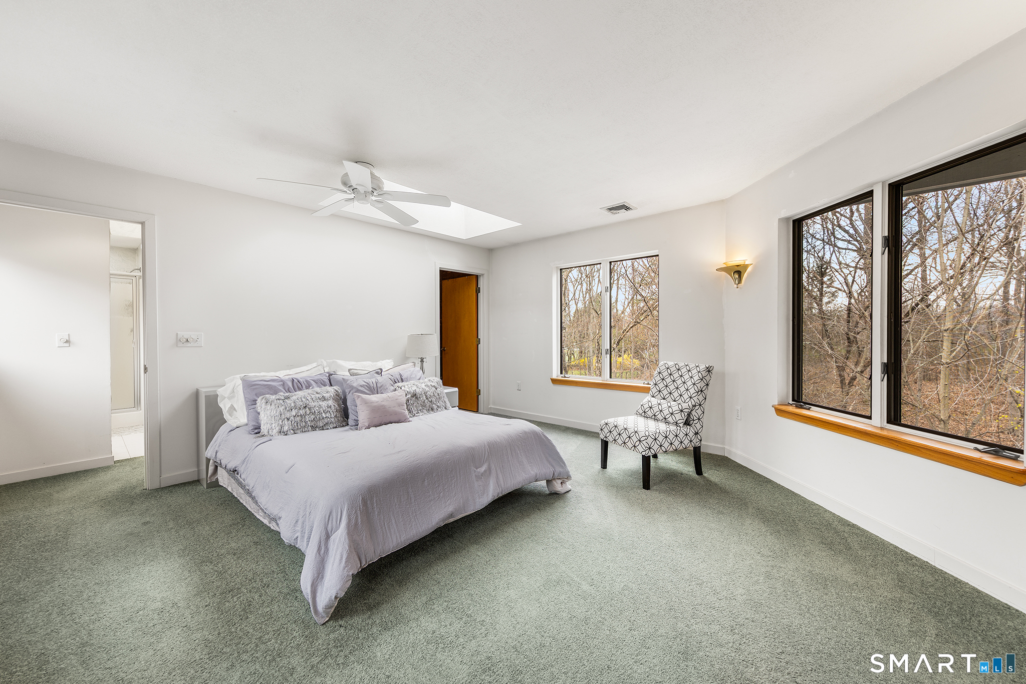25 Surrey Drive Cheshire CT 06410