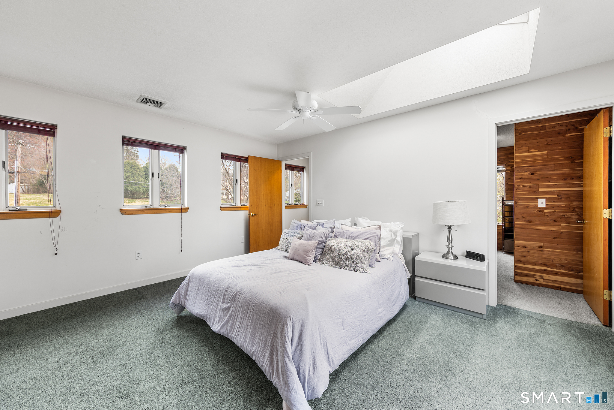 25 Surrey Drive Cheshire CT 06410