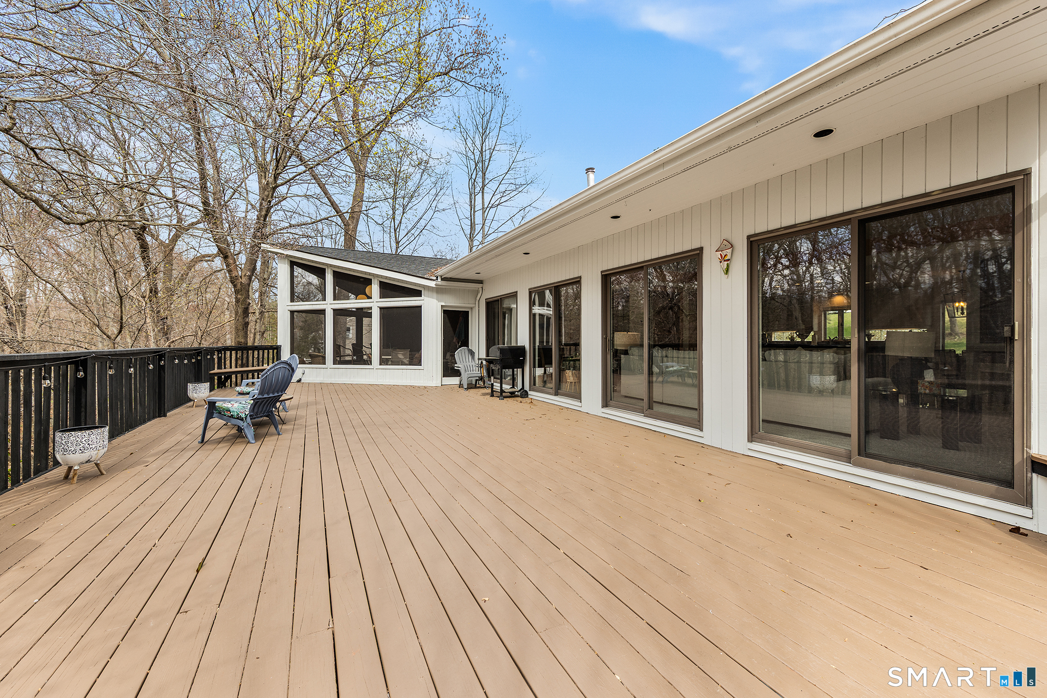 25 Surrey Drive Cheshire CT 06410