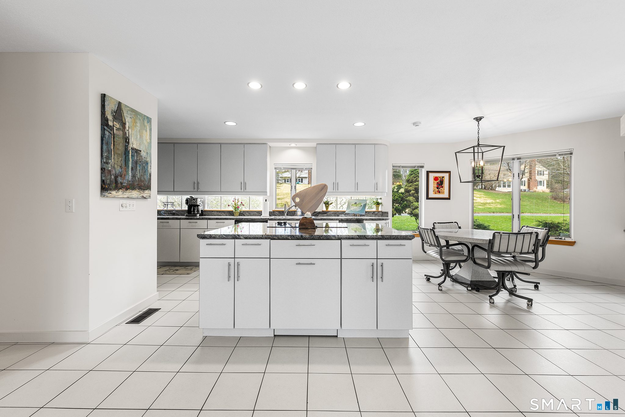 25 Surrey Drive Cheshire CT 06410