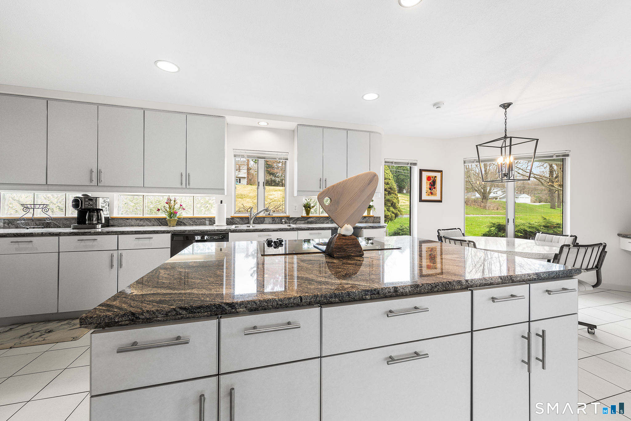 25 Surrey Drive Cheshire CT 06410