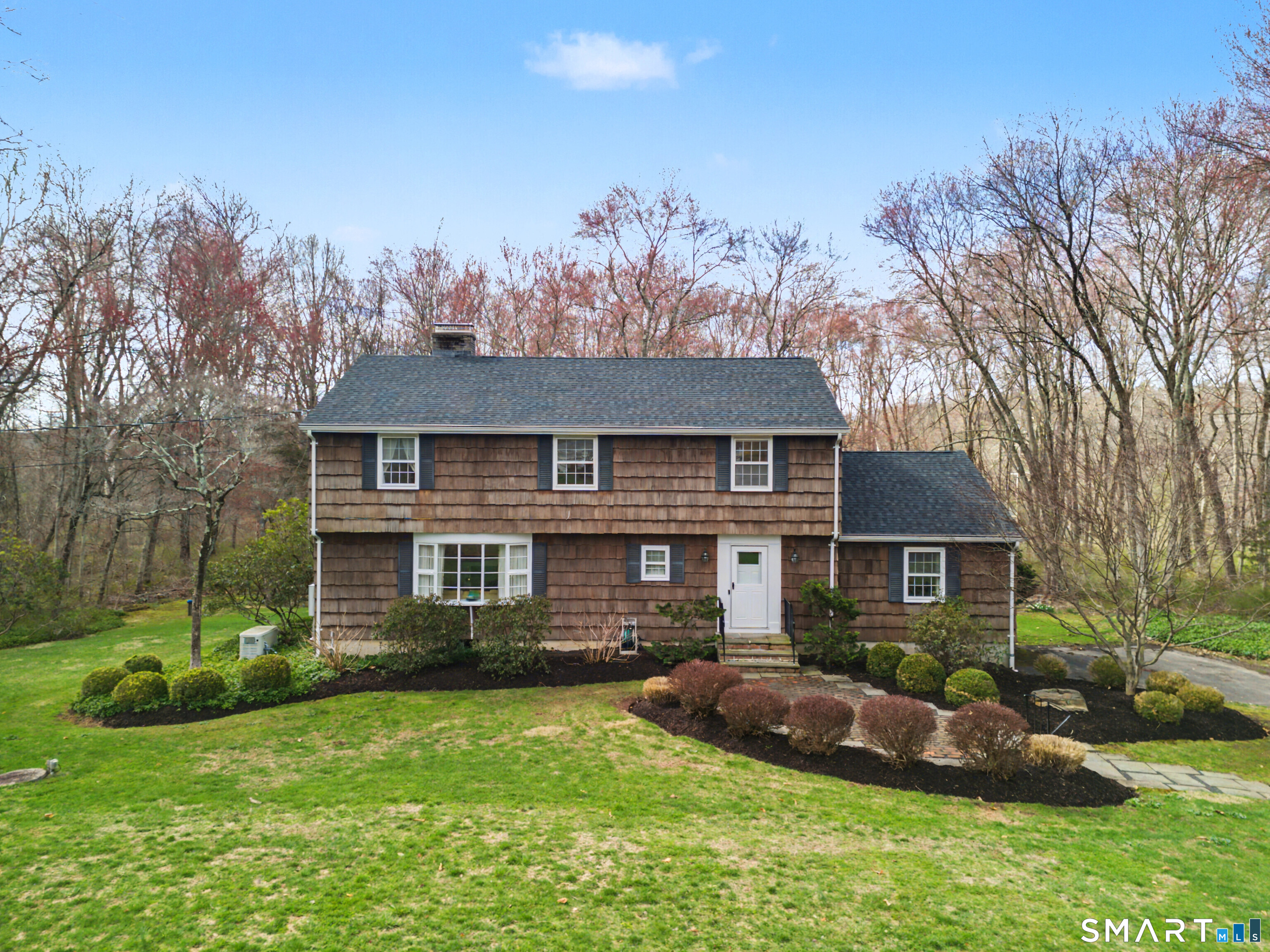 30 Brierwood Drive Woodbridge CT 06525