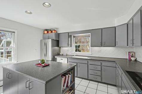 30 Brierwood Drive Woodbridge CT 06525