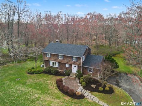 30 Brierwood Drive Woodbridge CT 06525