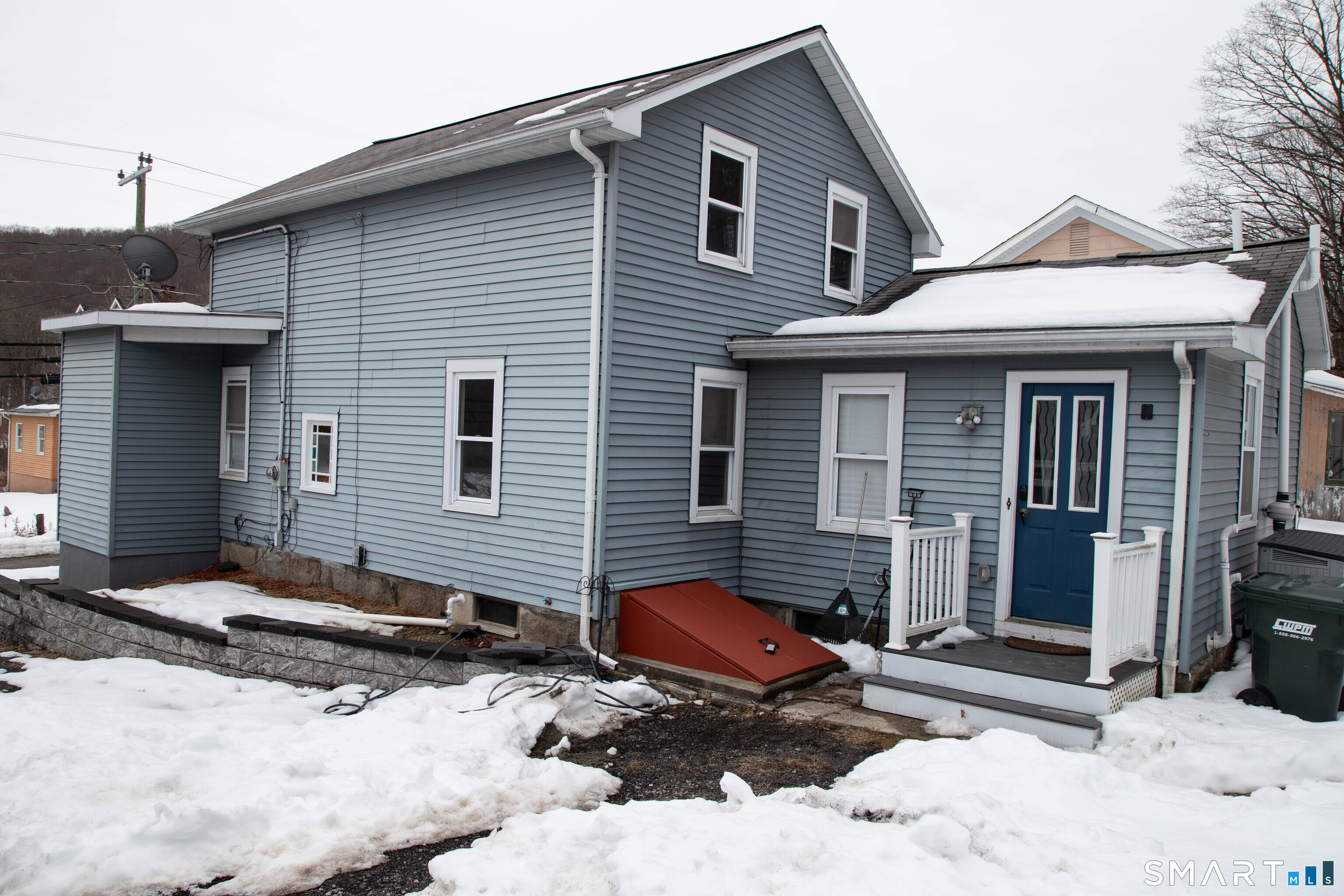 58 Litchfield Street Thomaston CT 06787