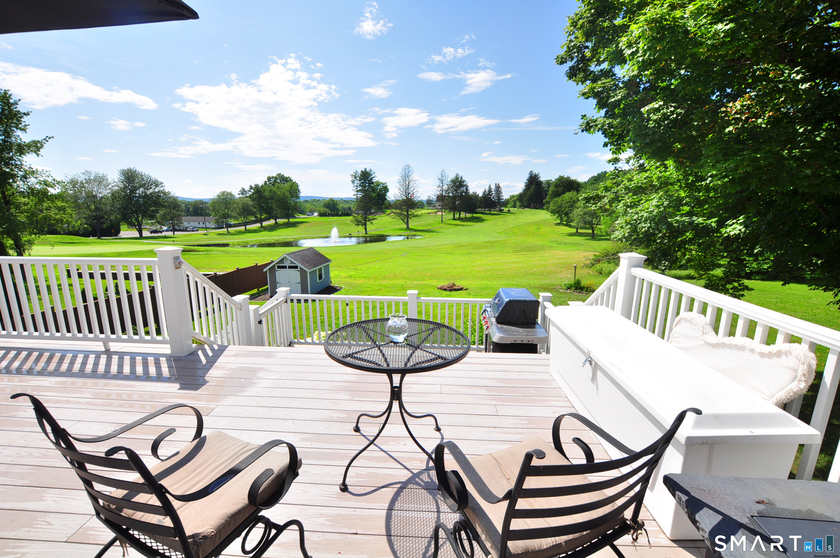 371 North Main Street Suffield CT 06078