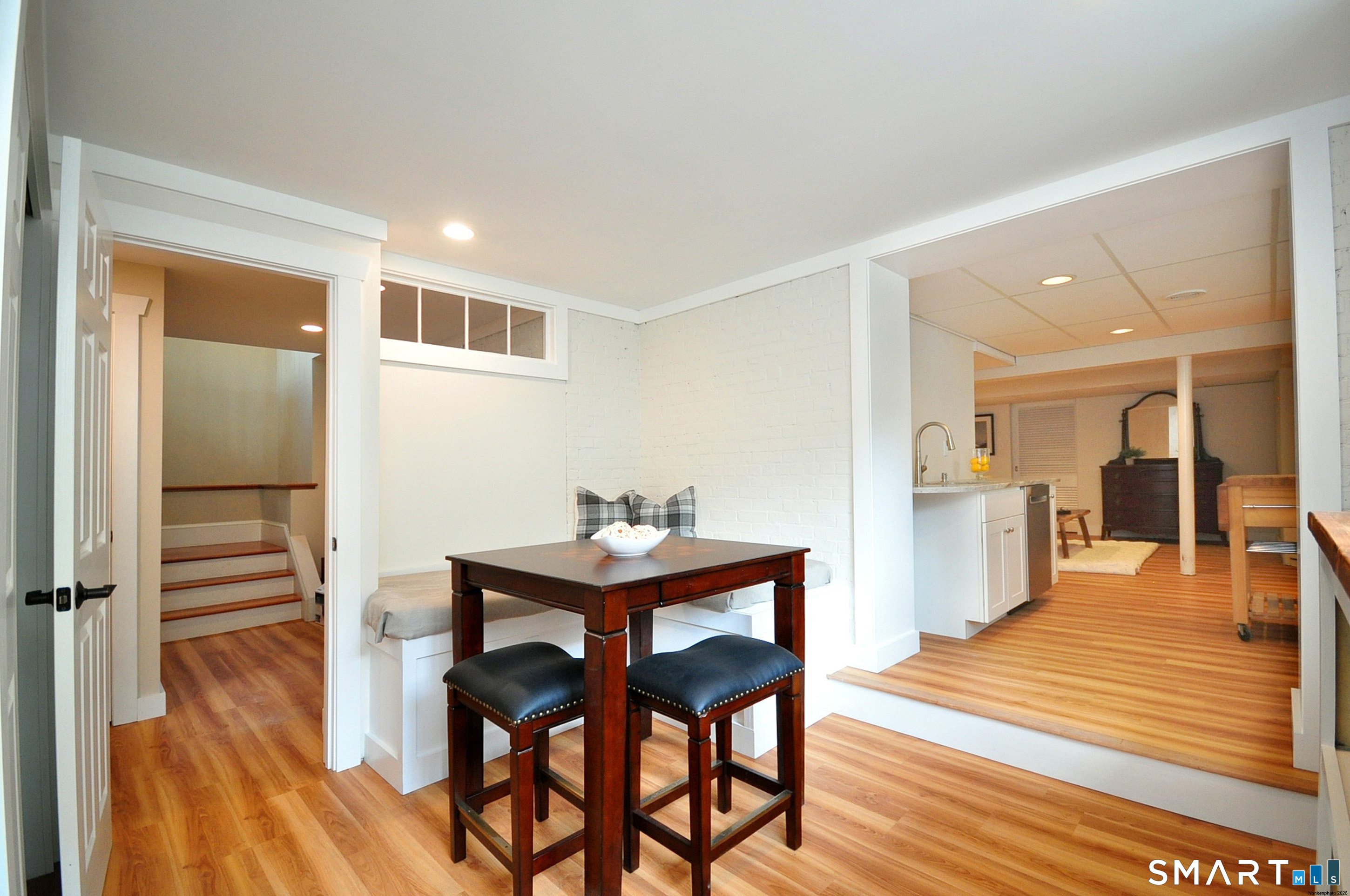 371 North Main Street Suffield CT 06078