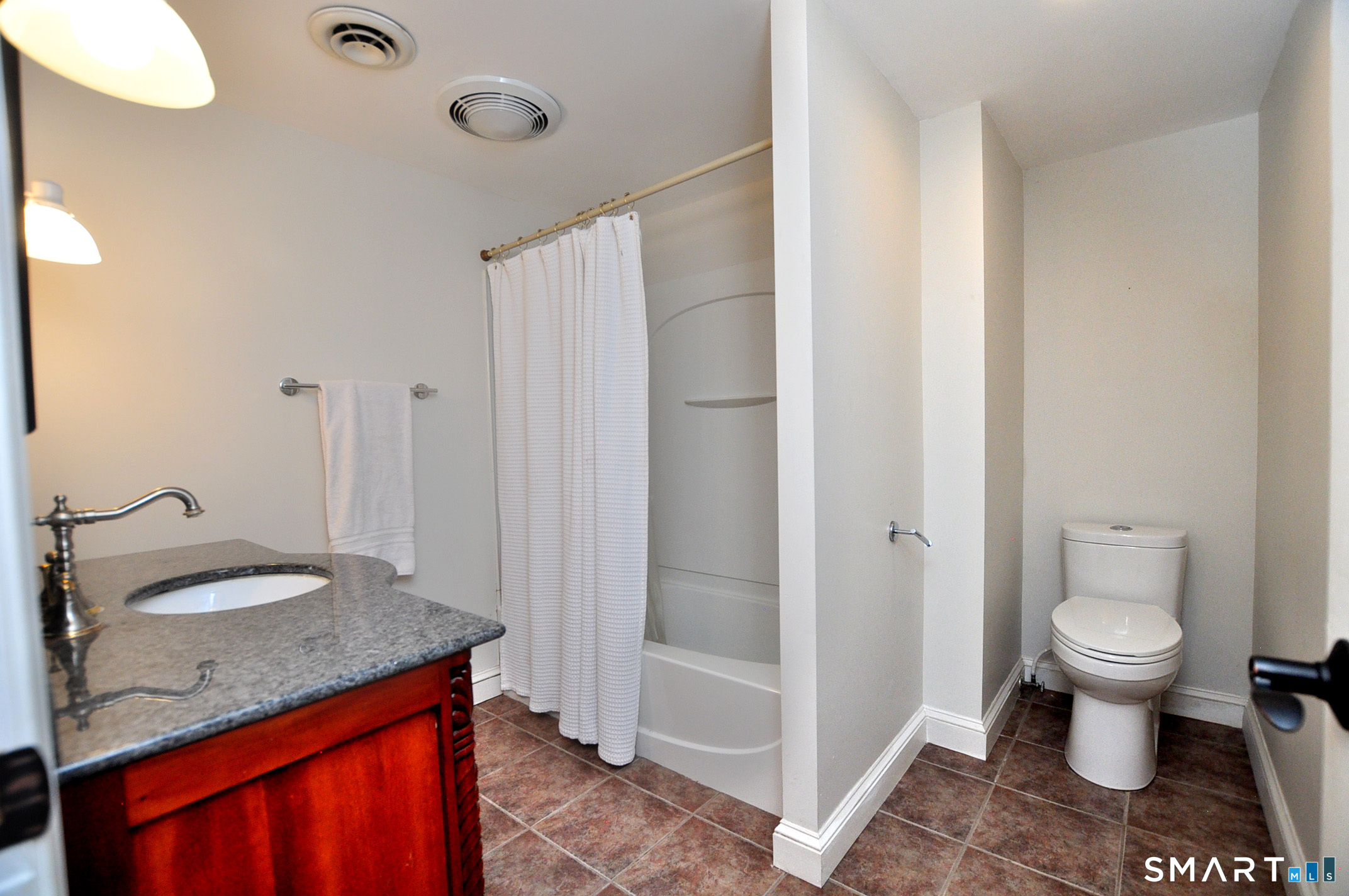 371 North Main Street Suffield CT 06078