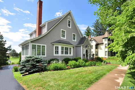 371 North Main Street Suffield CT 06078