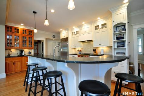 371 North Main Street Suffield CT 06078