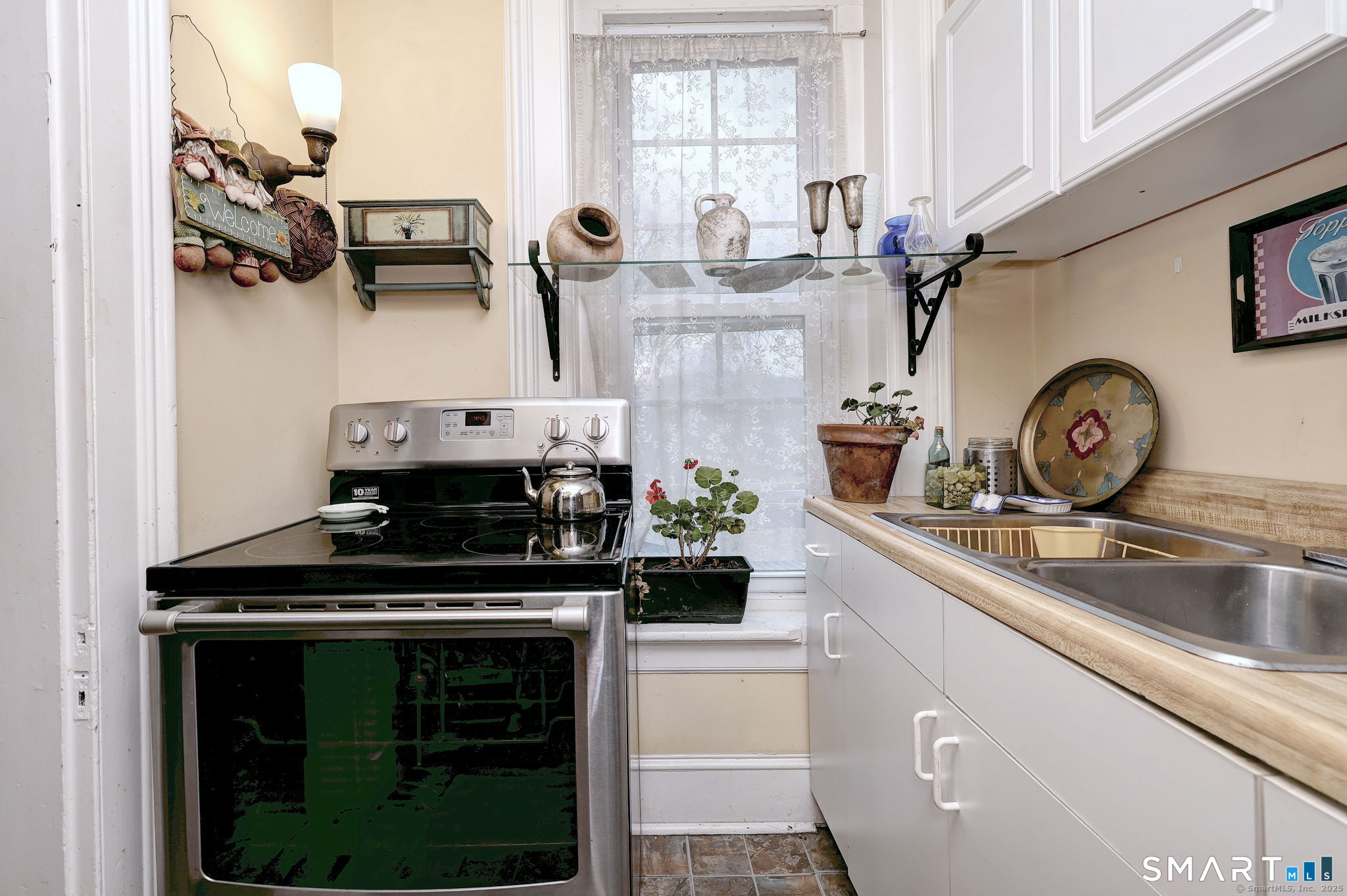 11 William Street Ansonia CT 06401