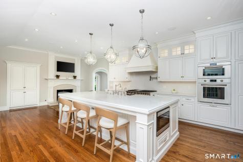 21 Fox Hill Lane Darien CT 06820