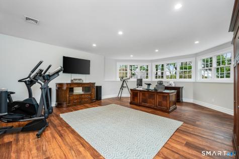 21 Fox Hill Lane Darien CT 06820