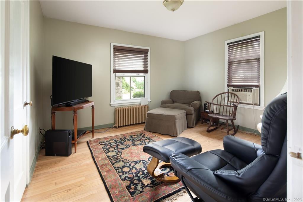 22 Walton Street Salisbury CT 06039