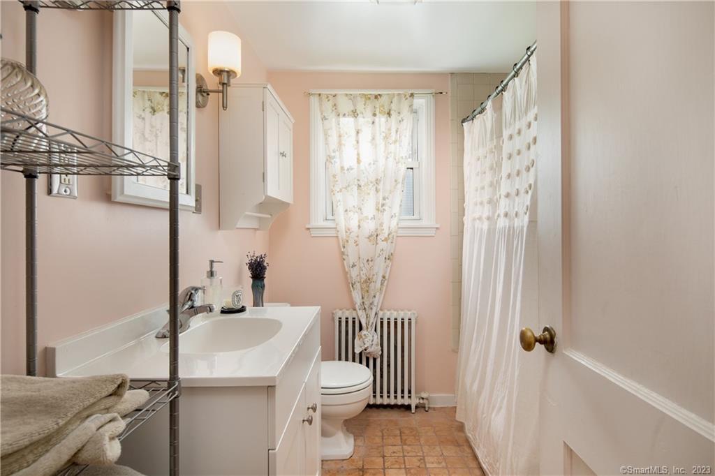 22 Walton Street Salisbury CT 06039