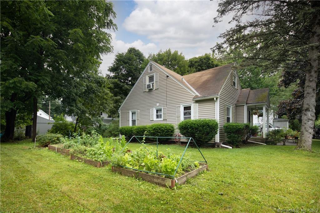 22 Walton Street Salisbury CT 06039