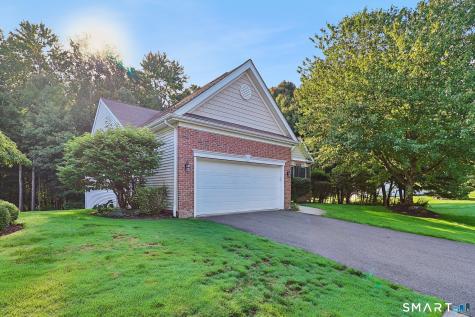 155 Country Club Drive Oxford CT 06478