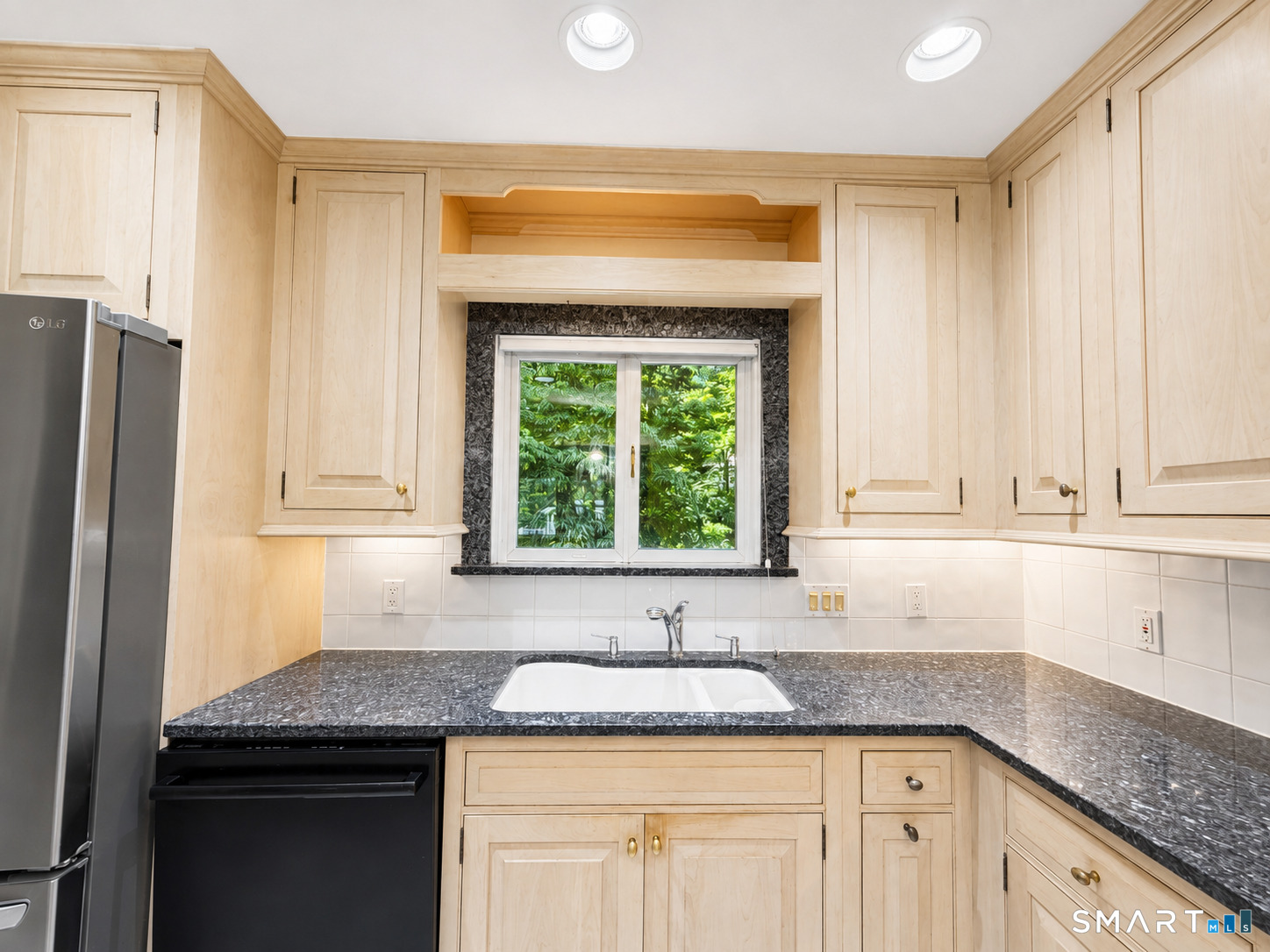 17 Marion Drive East Lyme CT 06333
