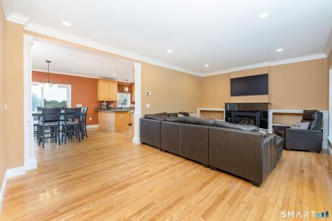 9 Oak Farm Drive Colchester CT 06415