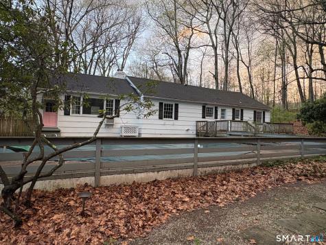 74 Raymond Lane Wilton CT 06897