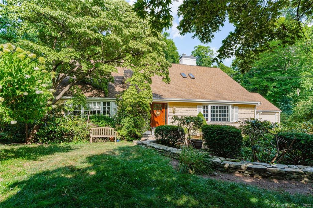 54 Treeborough Drive West Hartford CT 06117