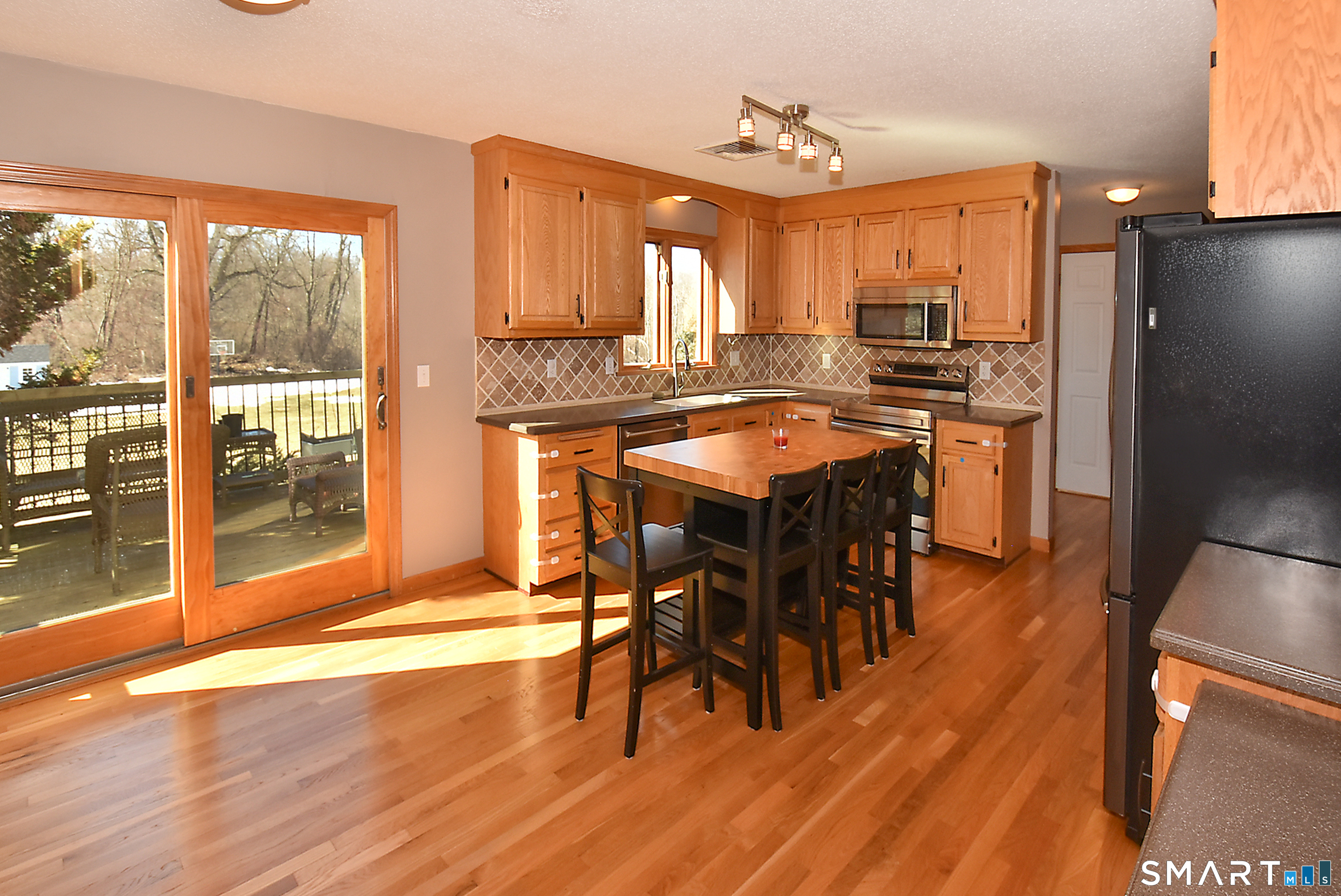 35 Vincent Circle South Windsor CT 06074