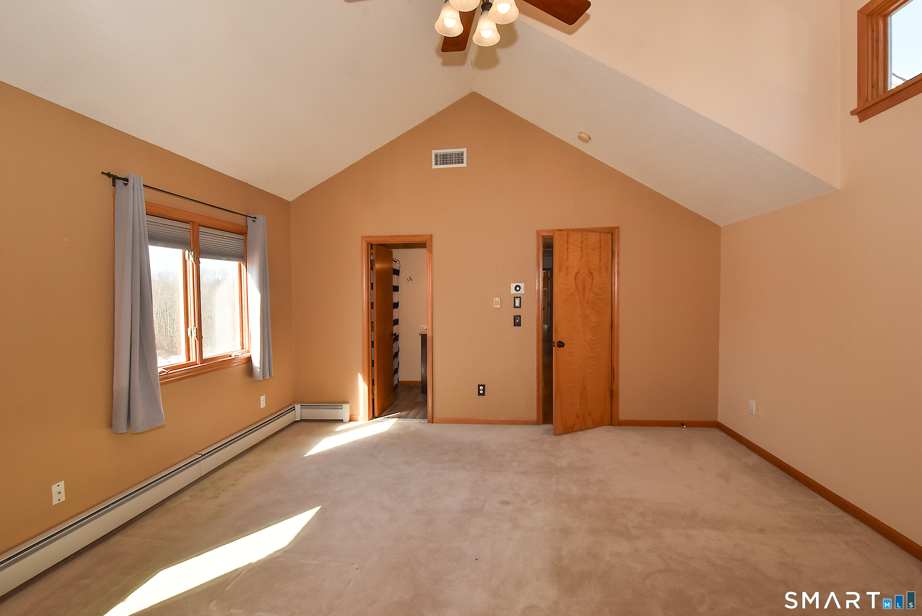 35 Vincent Circle South Windsor CT 06074