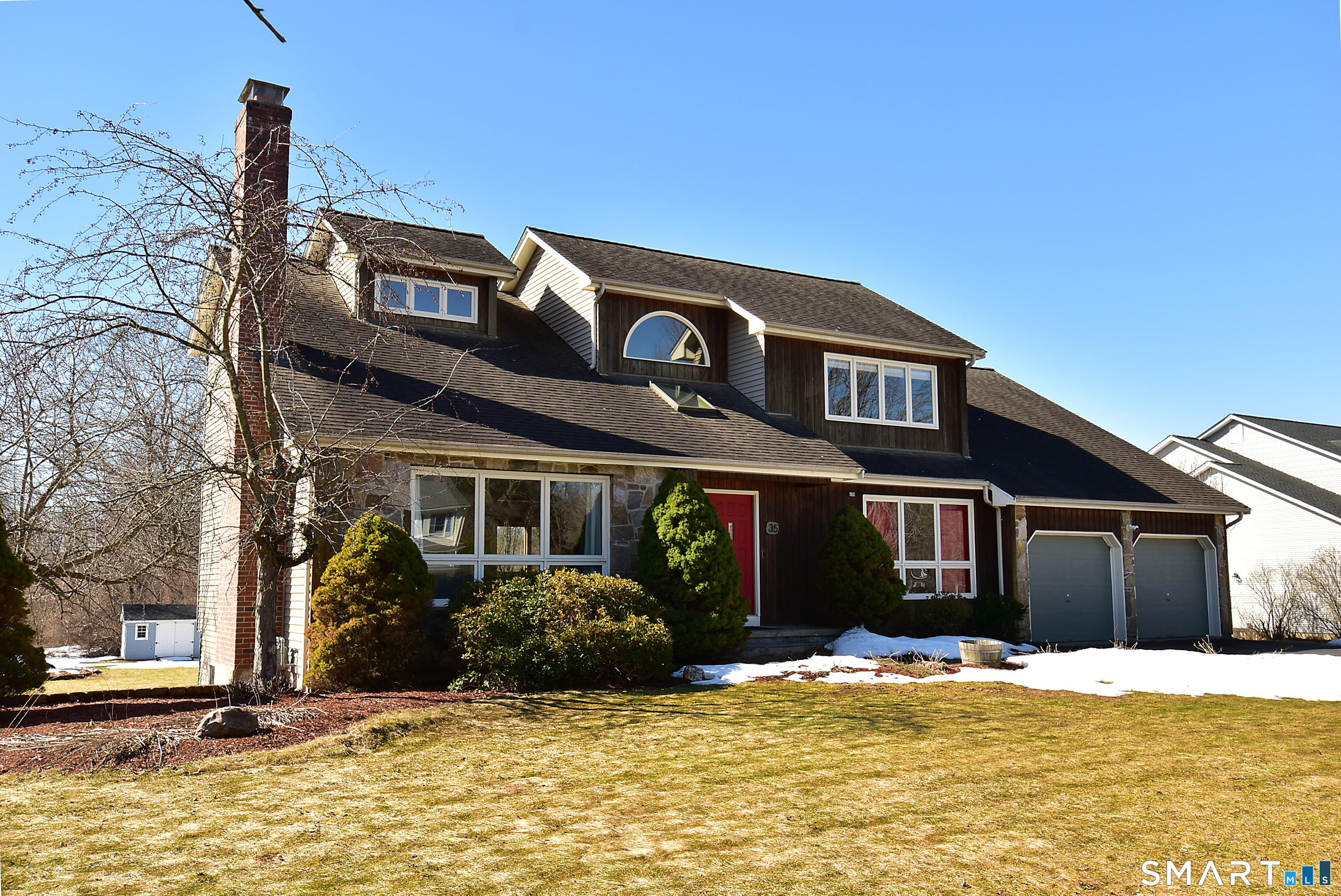 35 Vincent Circle South Windsor CT 06074