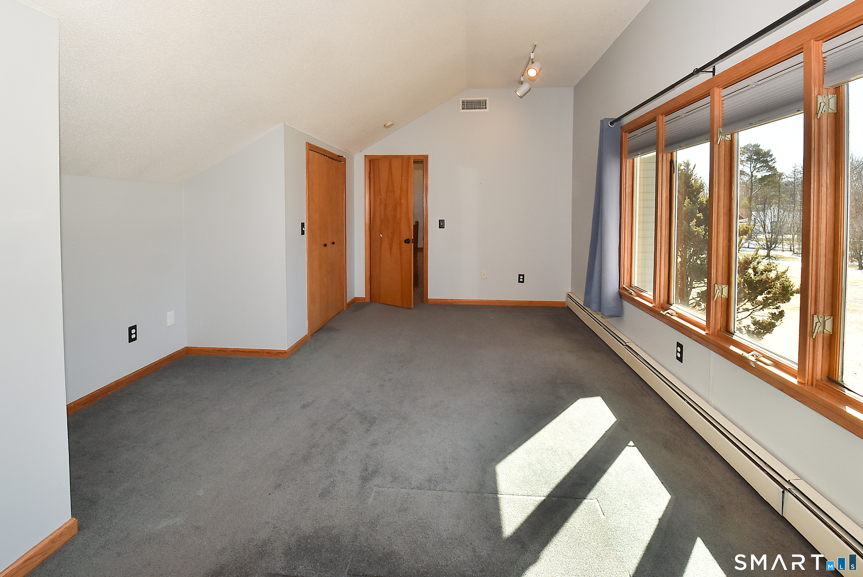 35 Vincent Circle South Windsor CT 06074