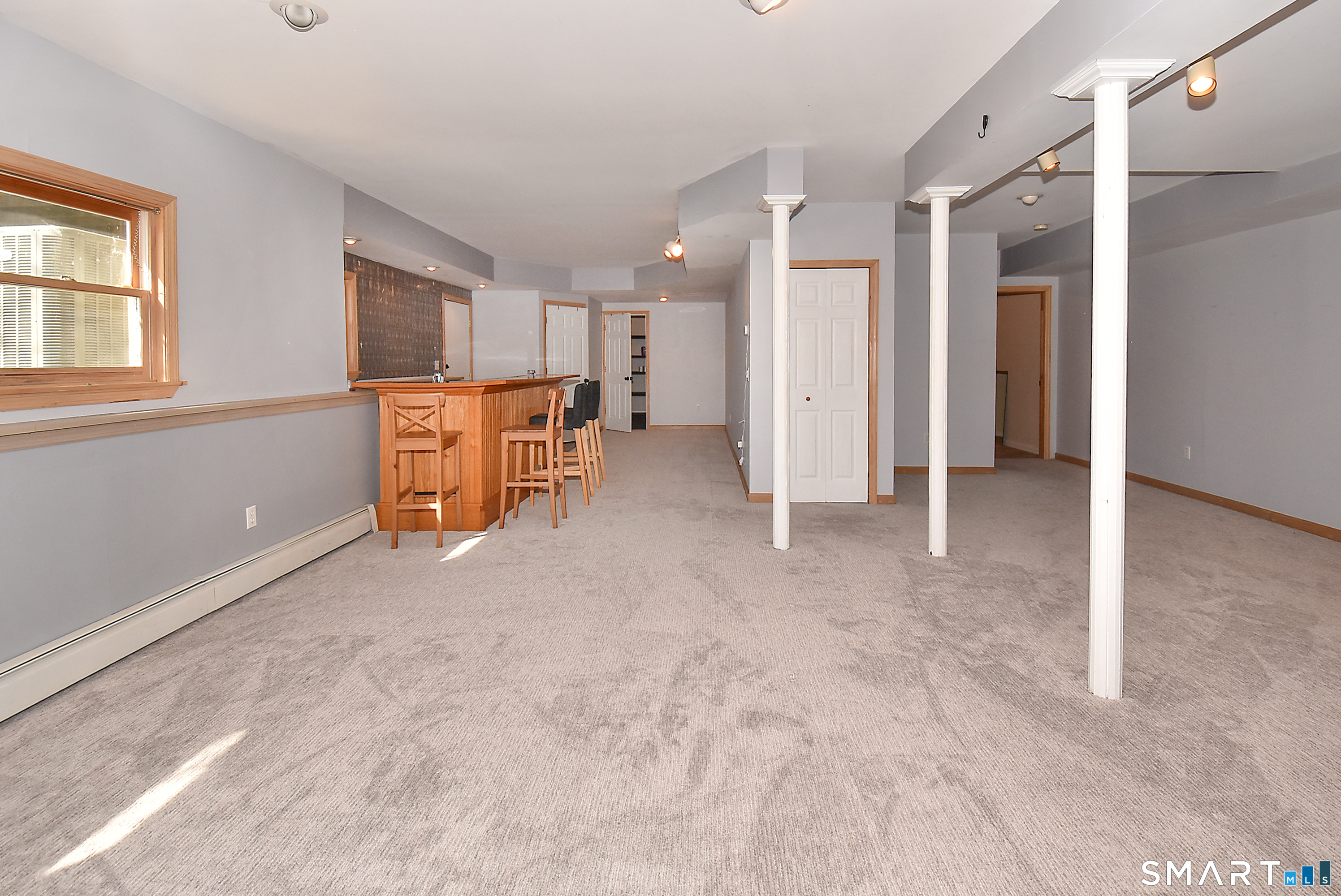 35 Vincent Circle South Windsor CT 06074