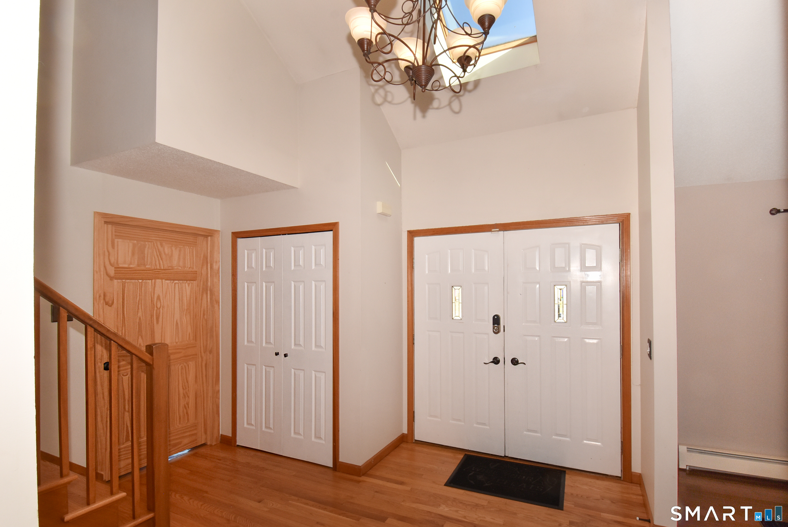 35 Vincent Circle South Windsor CT 06074