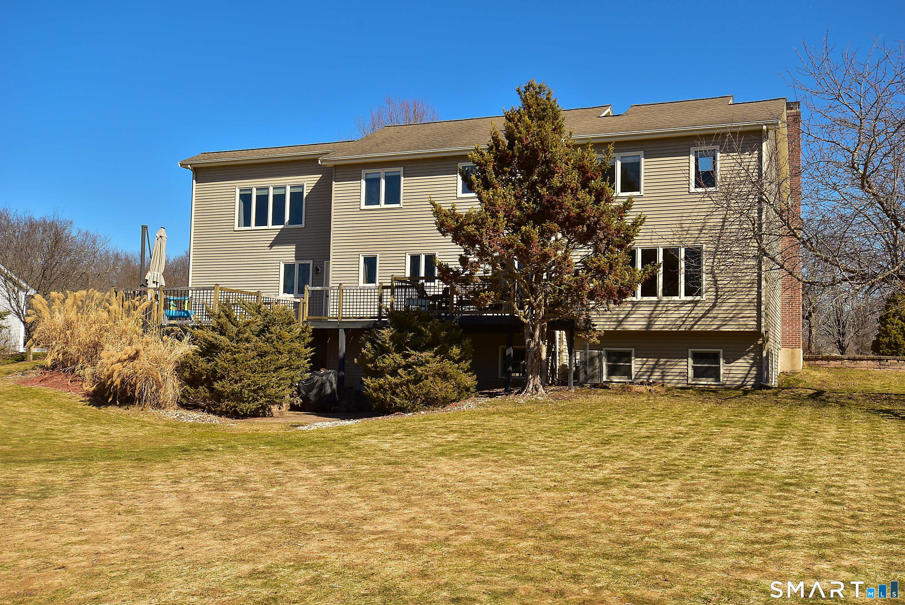 35 Vincent Circle South Windsor CT 06074