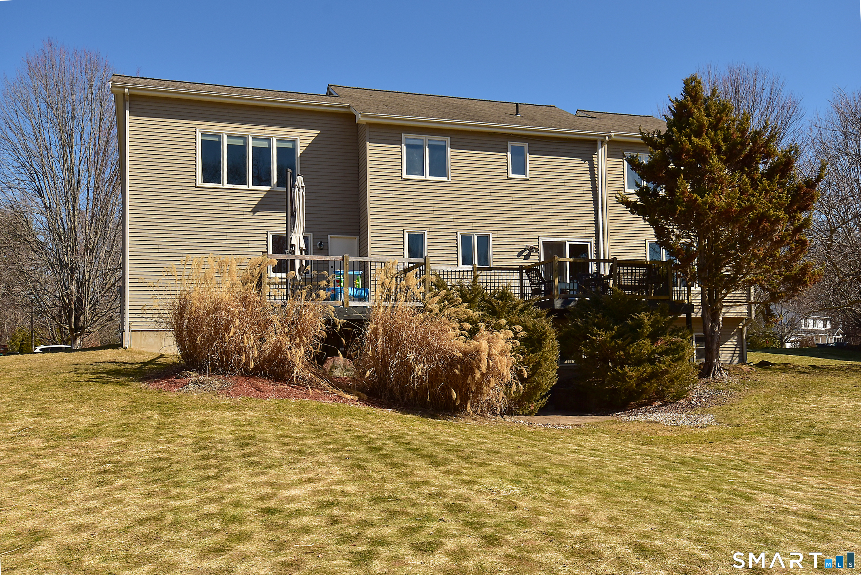 35 Vincent Circle South Windsor CT 06074