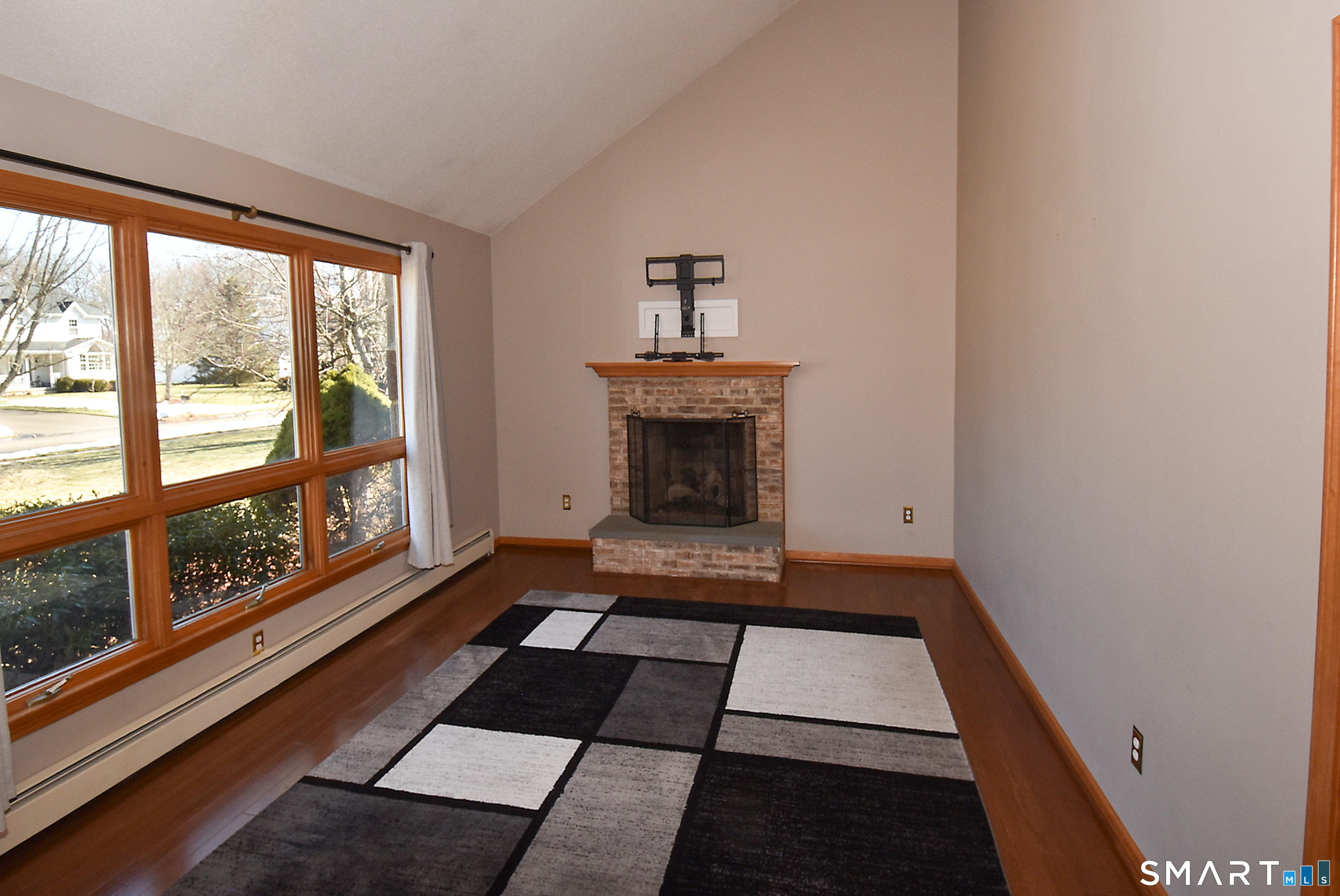 35 Vincent Circle South Windsor CT 06074