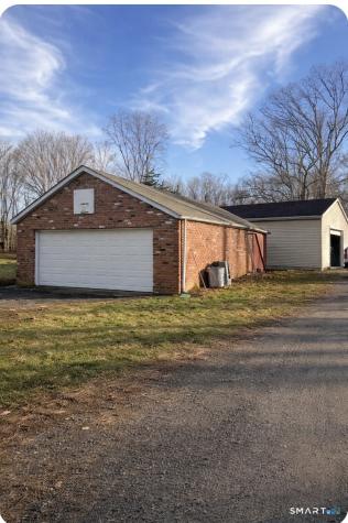 158 Leetes Island Road Branford CT 06405